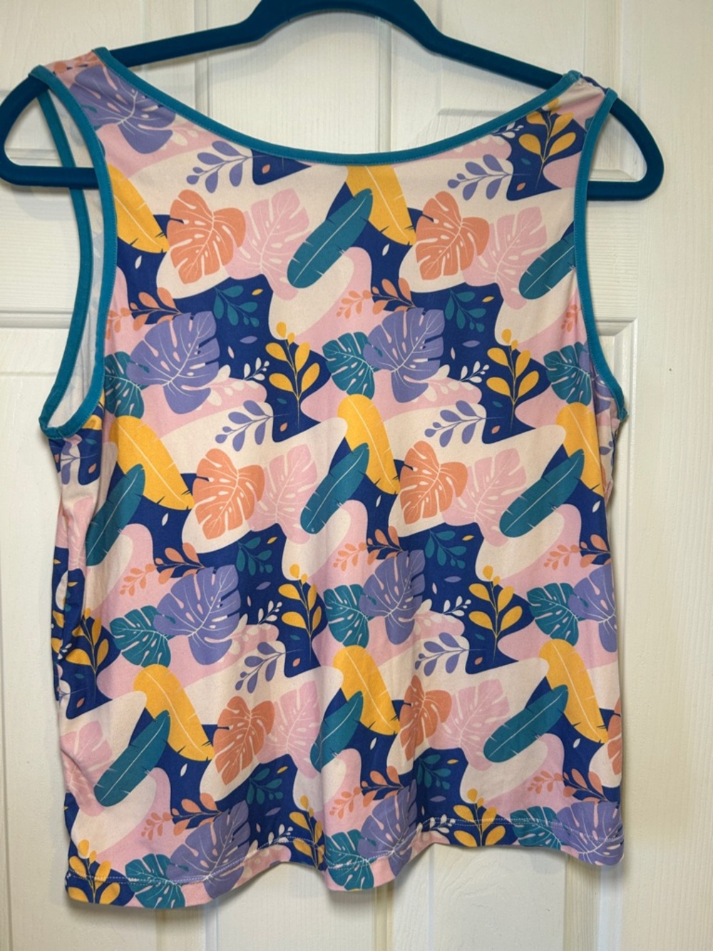 POP Fit Pajama Set Tropical Leaf Tank Top and Sleep Shorts with Pockets Large - Picture 4 of 10